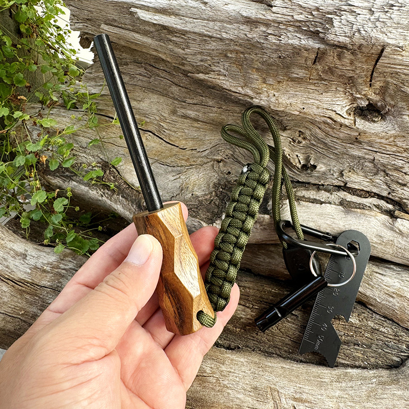 New Outdoor Flint Fire Starter - Magnesium Fire Starter avaliação e preço